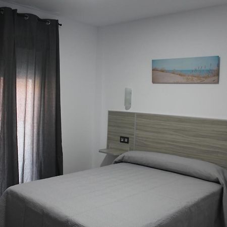 Hostal Maria Jose Conil De La Frontera Dış mekan fotoğraf
