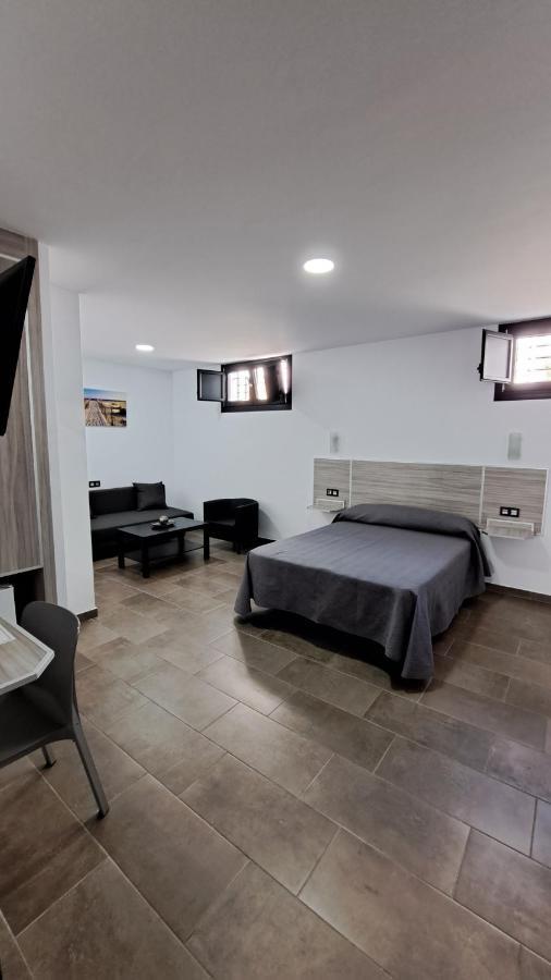 Hostal Maria Jose Conil De La Frontera Dış mekan fotoğraf