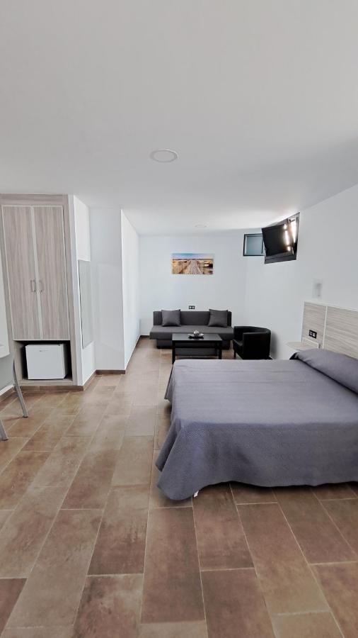 Hostal Maria Jose Conil De La Frontera Dış mekan fotoğraf